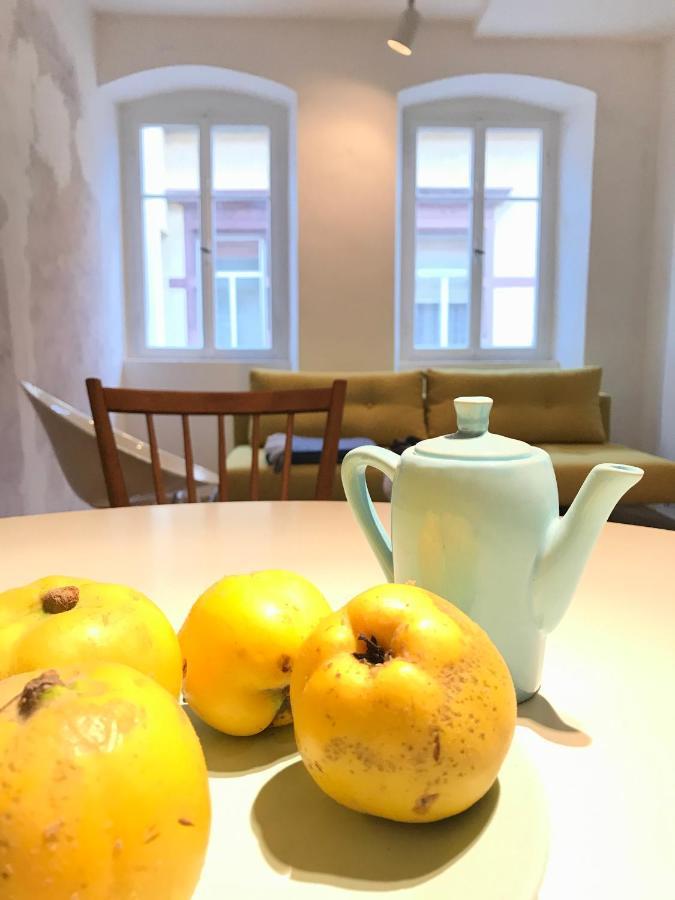 Boutique-Ferienwohnung Im Alten Weinhaus Moser Grunstadt Bagian luar foto