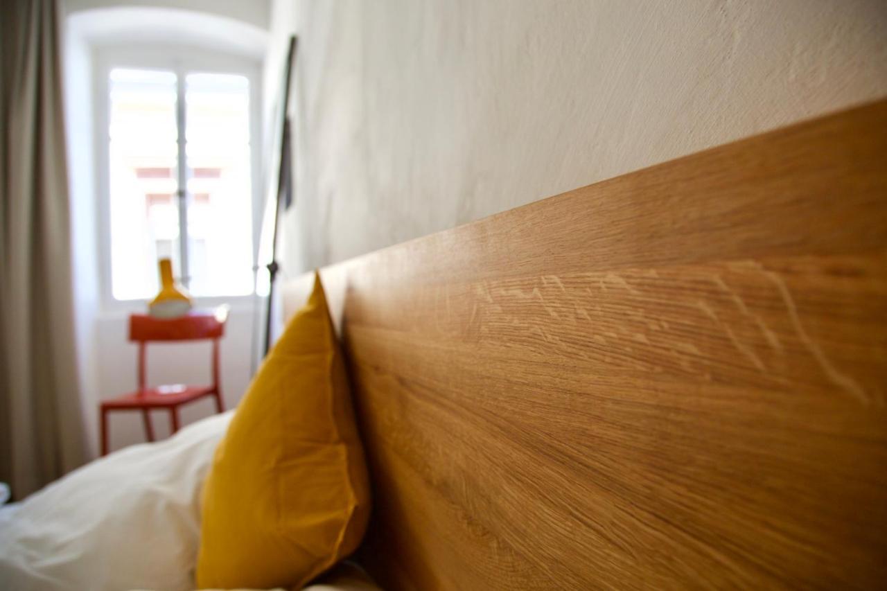 Boutique-Ferienwohnung Im Alten Weinhaus Moser Grunstadt Bagian luar foto