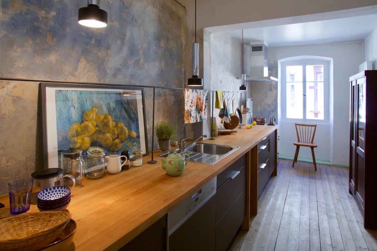 Boutique-Ferienwohnung Im Alten Weinhaus Moser Grunstadt Bagian luar foto