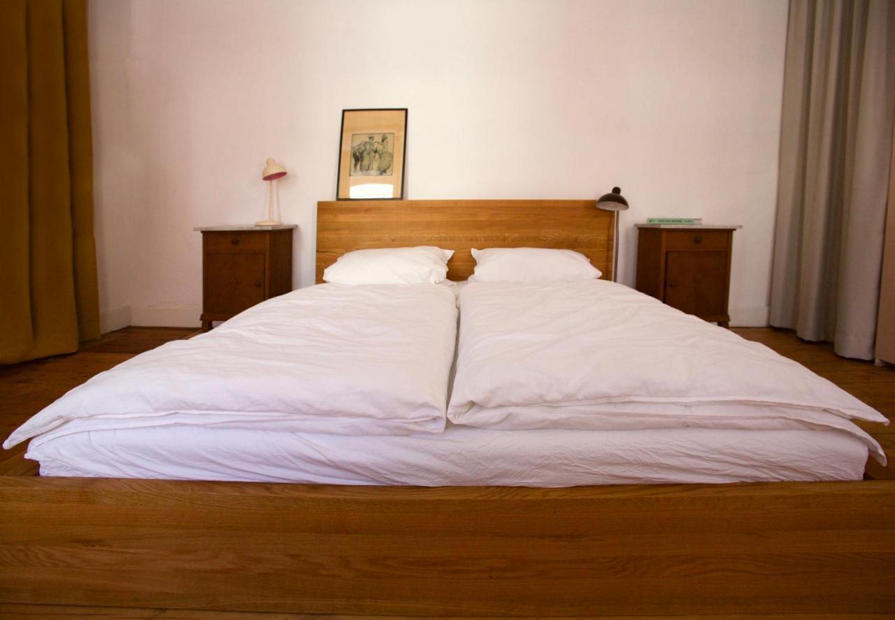 Boutique-Ferienwohnung Im Alten Weinhaus Moser Grunstadt Bagian luar foto