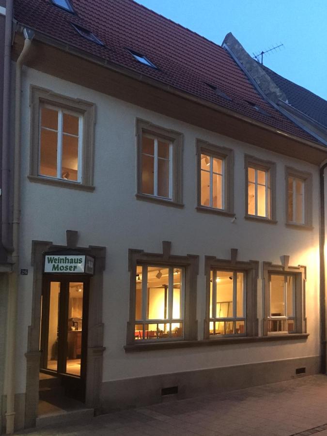 Boutique-Ferienwohnung Im Alten Weinhaus Moser Grunstadt Bagian luar foto